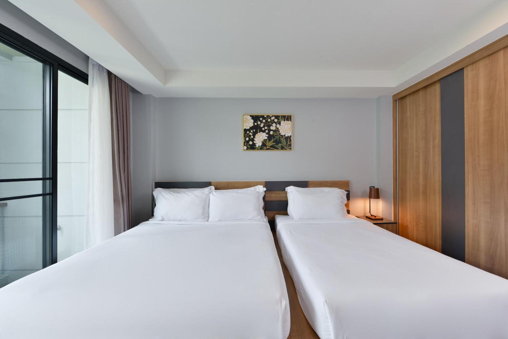 Raweewan Residence Hotel Банкок Екстериор снимка