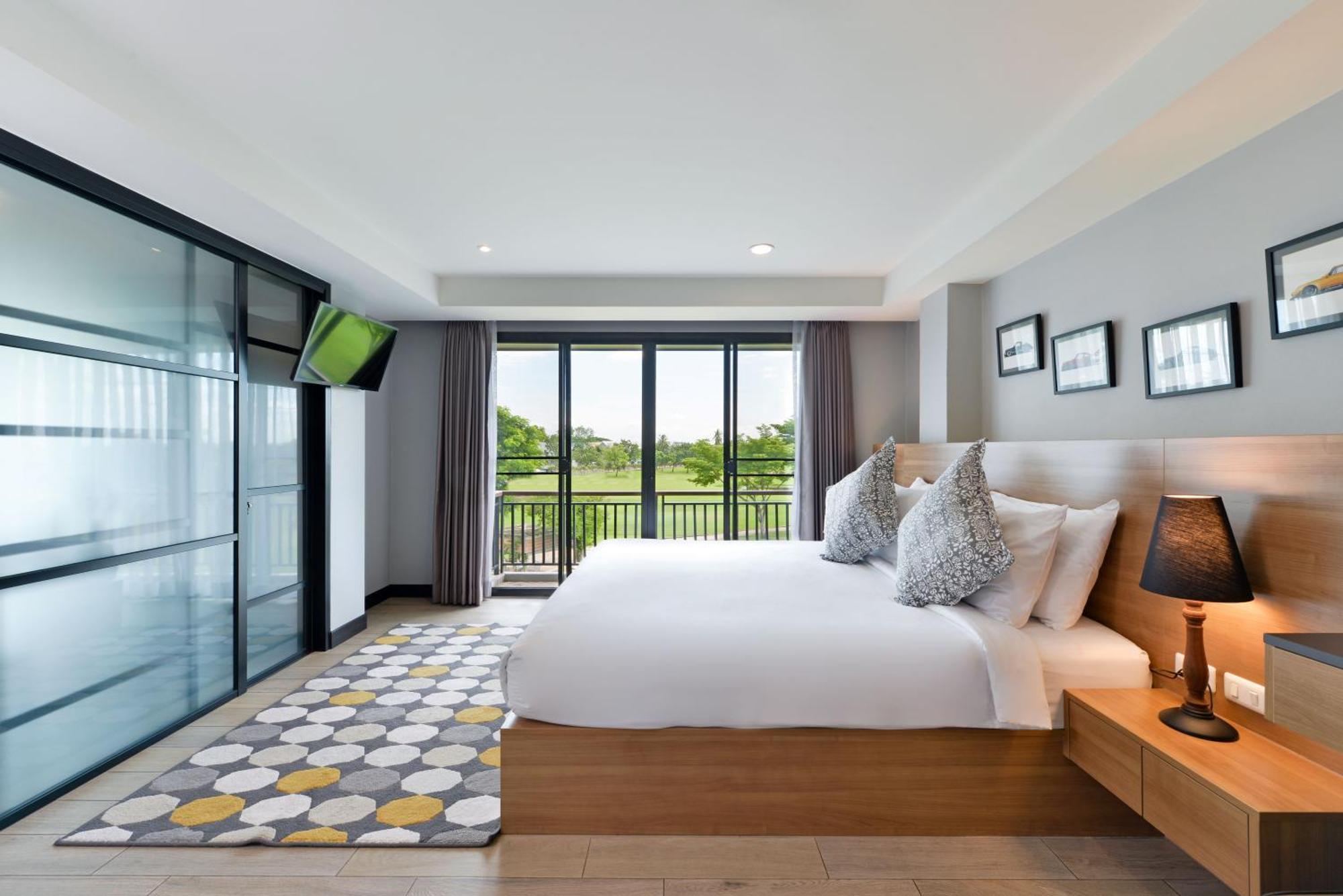 Raweewan Residence Hotel Банкок Екстериор снимка